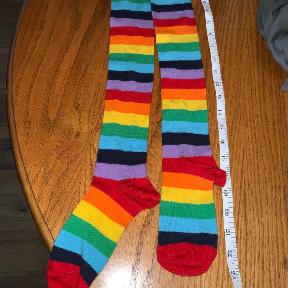 Y2K Unisex Rainbow-Striped Socks Sz OS - Picture 7 of 7